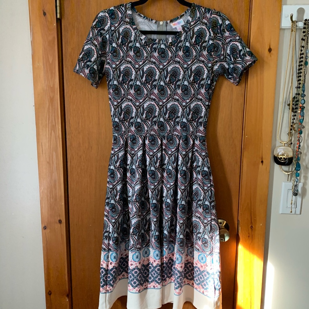 LuLaroe Amelia